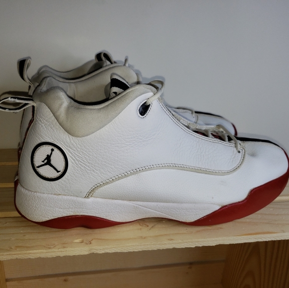 jordan jumpman pro quick red and black